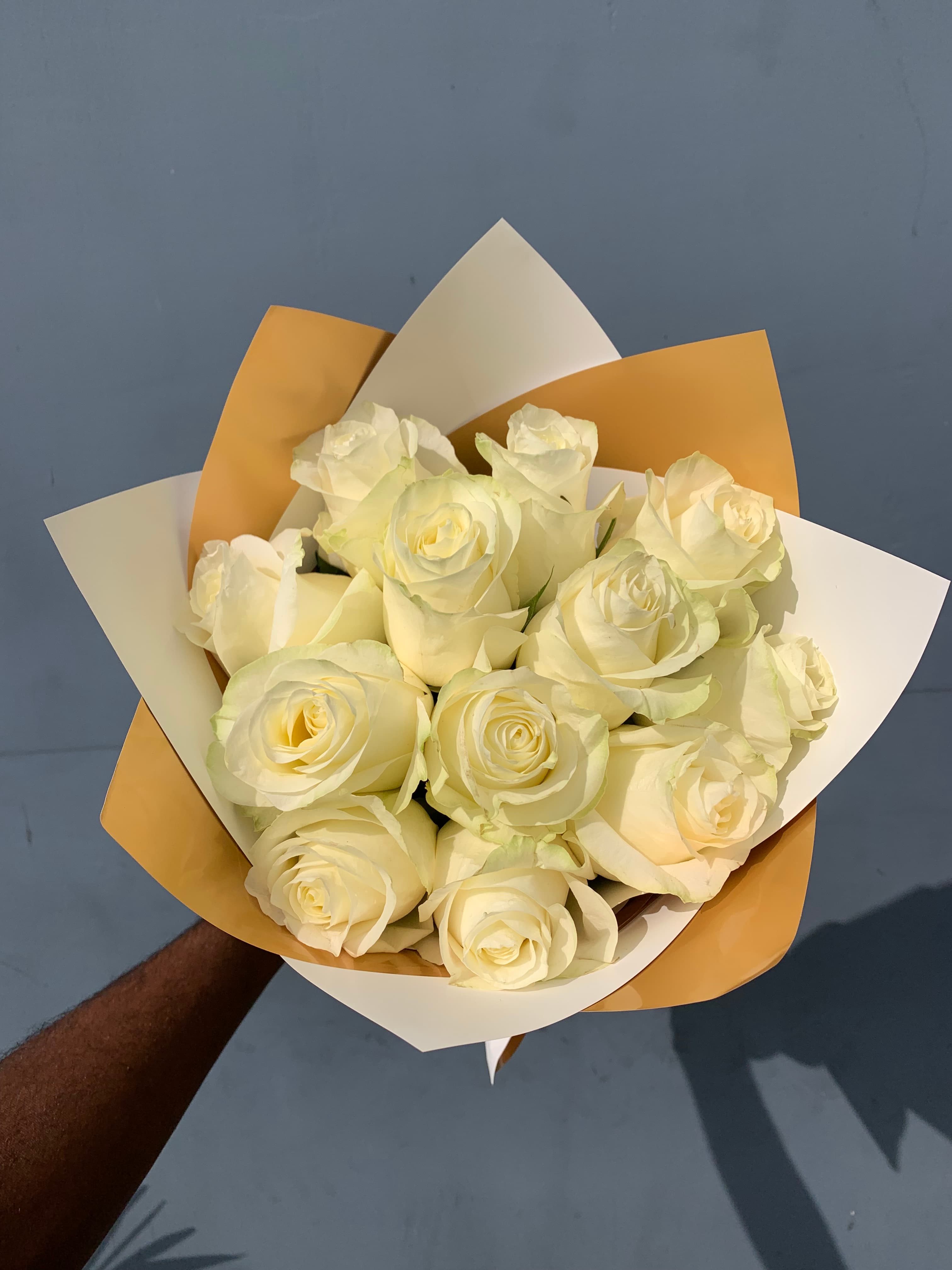 White roses arrangement